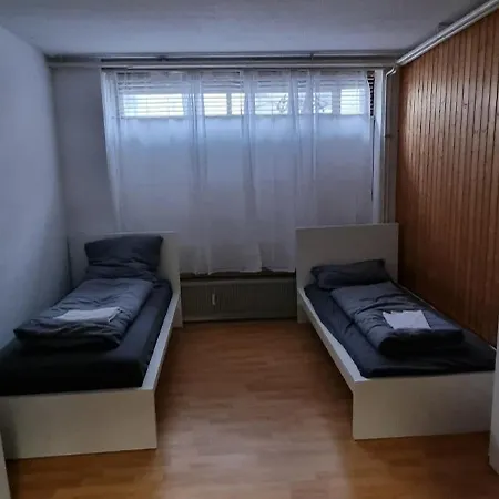 Homestay Schickes Moebliertes Privatzimmer Zentral